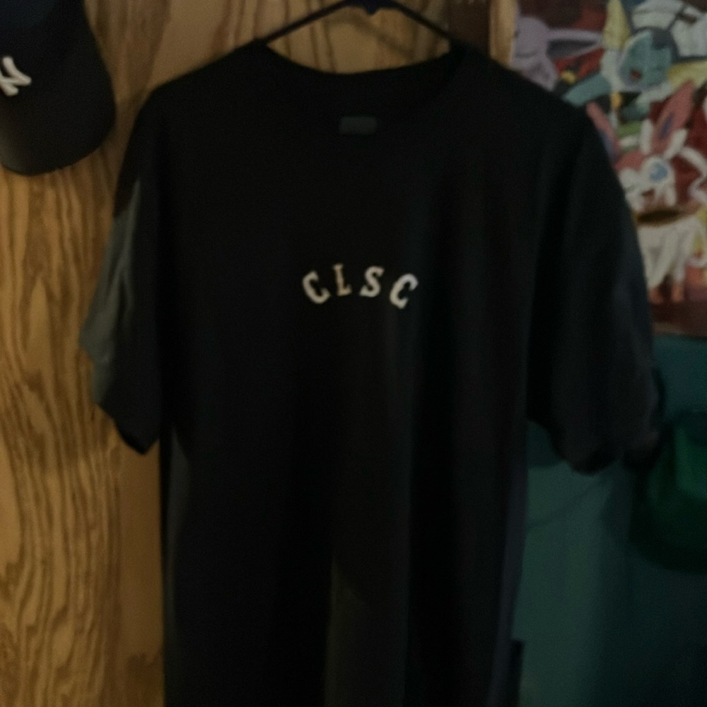 Clsc T shirt NWOT